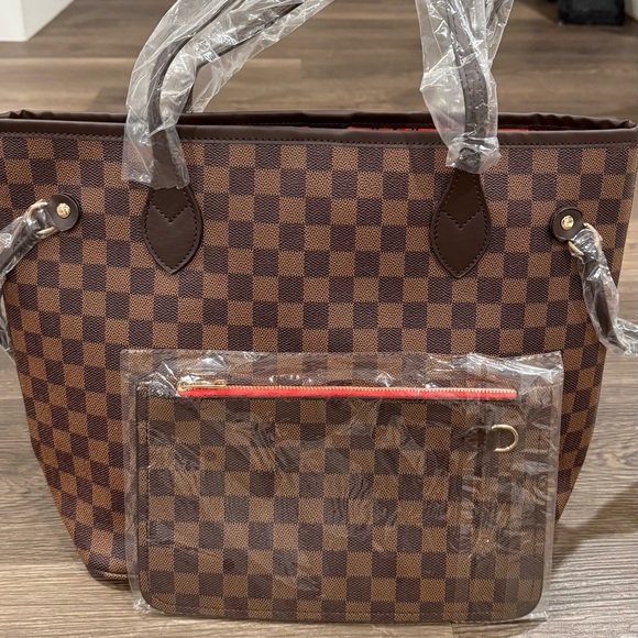 Handbags - Checkered Brown Tote Bag